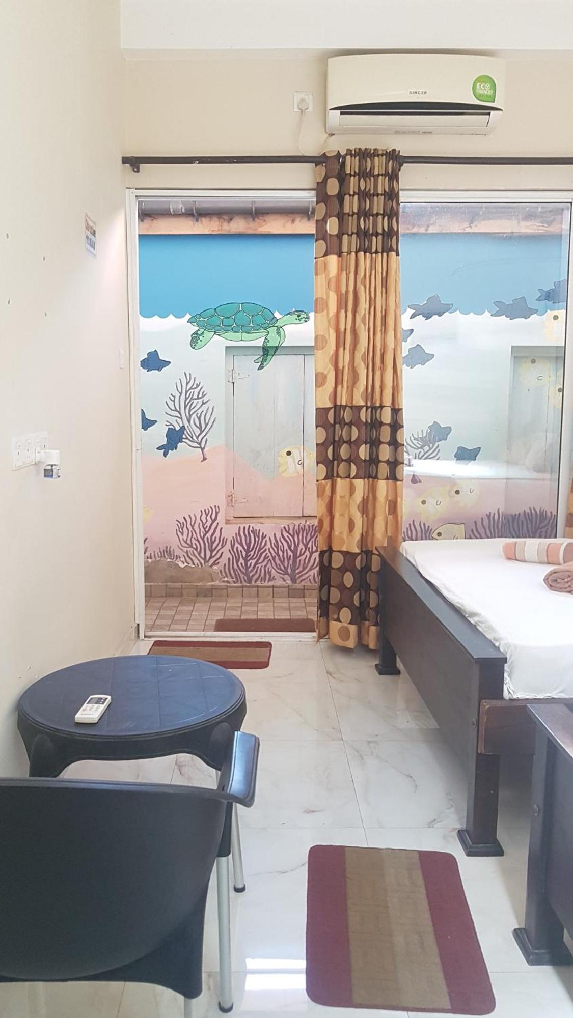 Pinki Nest Hotel Mirissa Buitenkant foto
